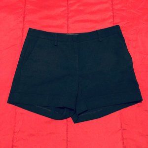 Black Cuffed Contemporary Fit Shorts - Size M